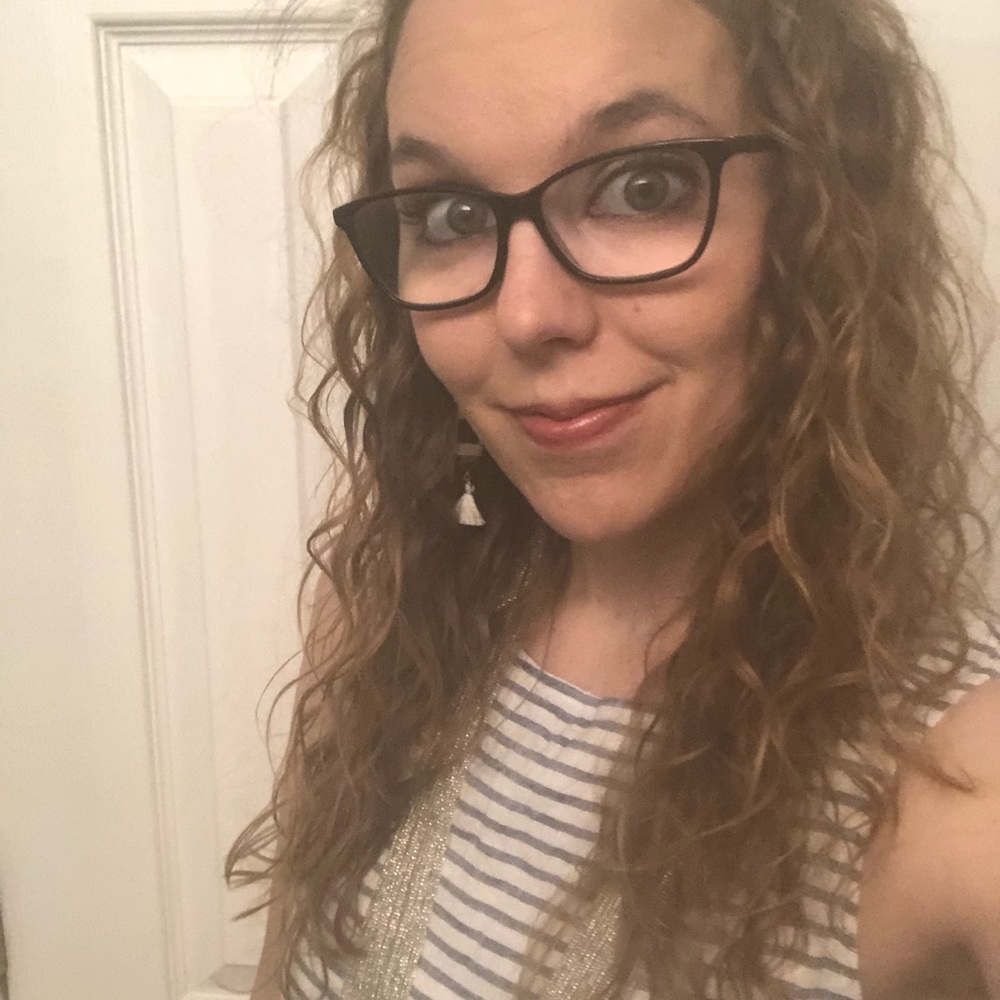 Meet your Posher, Alyssa